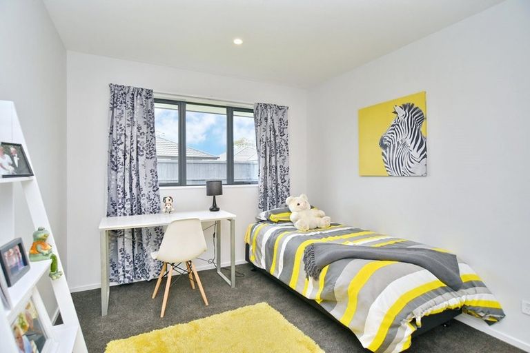 Photo of property in 20 Tara Crescent, Woodend, 7610