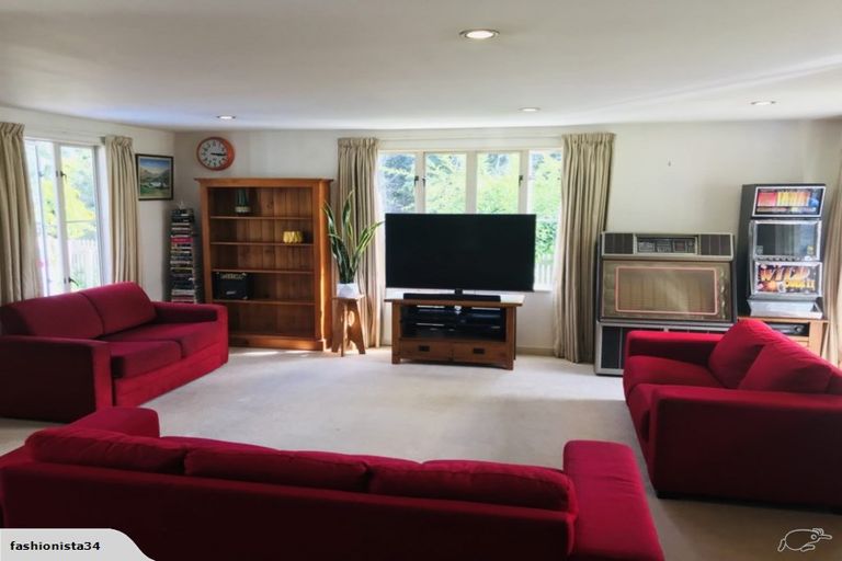 Photo of property in 47 Mcdonnell Road, Arrowtown, 9302