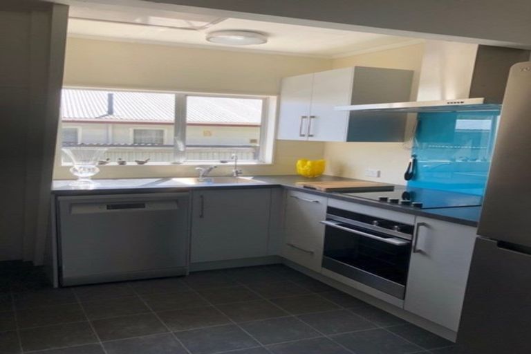 Photo of property in 13 Canberra Place, Waldronville, Dunedin, 9018