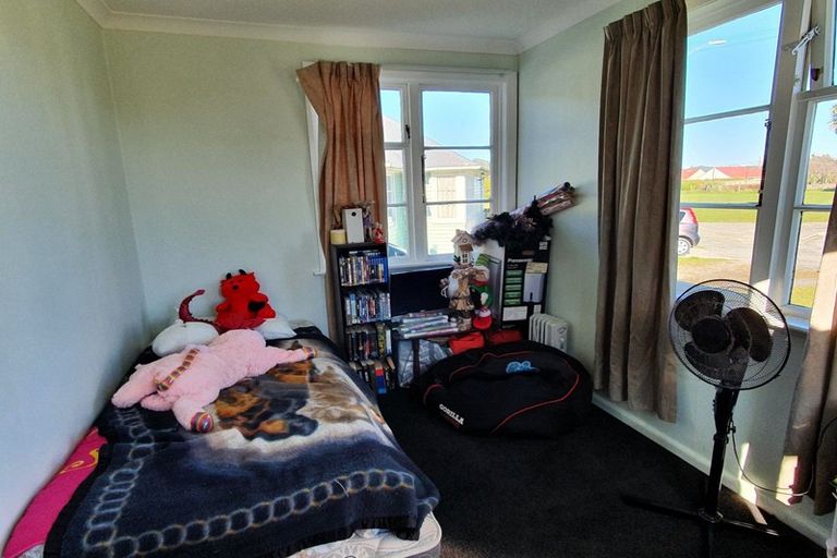 Photo of property in 9 Mckane Place, Cobden, Greymouth, 7802