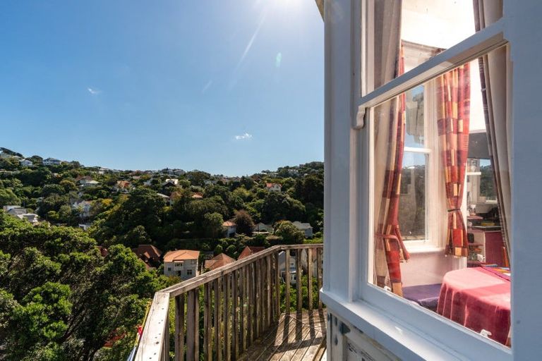Photo of property in 29e North Terrace, Kelburn, Wellington, 6012