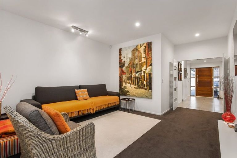 Photo of property in 3 Parkham Drive, Burnside, Christchurch, 8053