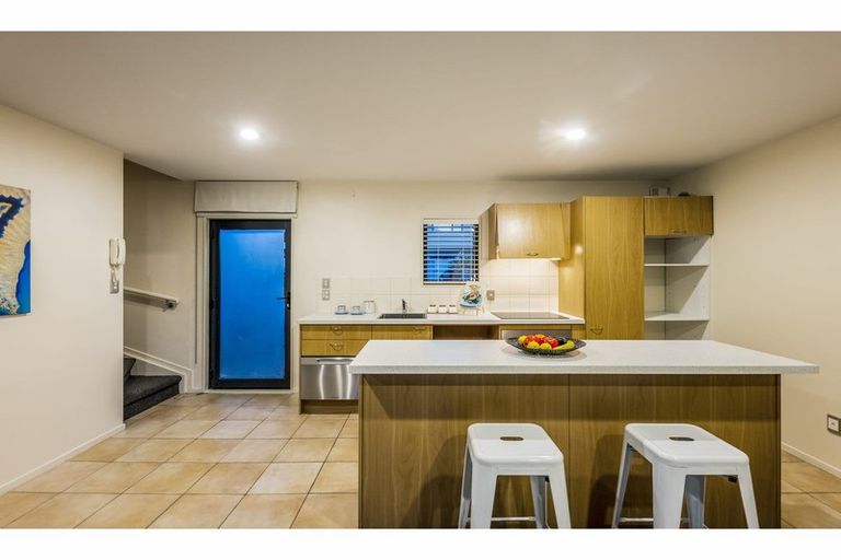 Photo of property in 5n Dryden Place, Mount Wellington, Auckland, 1051