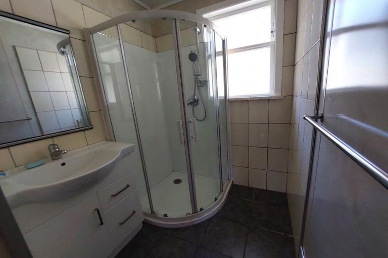 Photo of property in 107 Rangituhi Crescent, Takapuwahia, Porirua, 5022