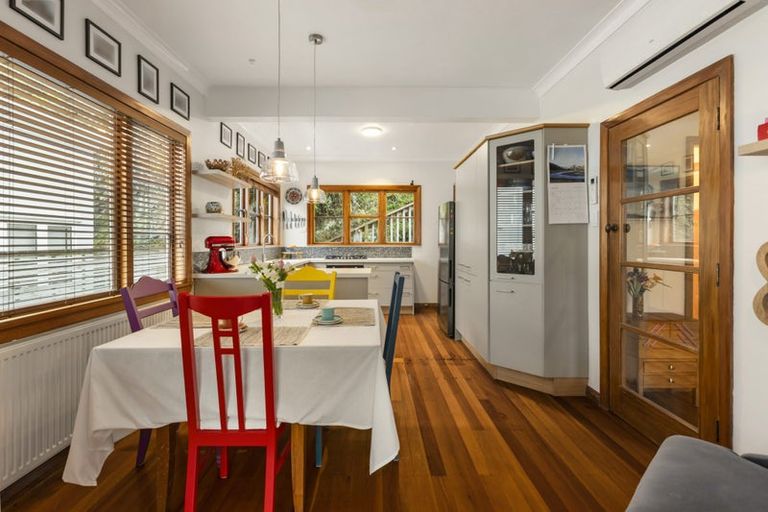 Photo of property in 9 David Crescent, Karori, Wellington, 6012