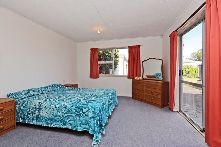 Photo of property in 25 Bristol Crescent, Flaxmere, Hastings, 4120