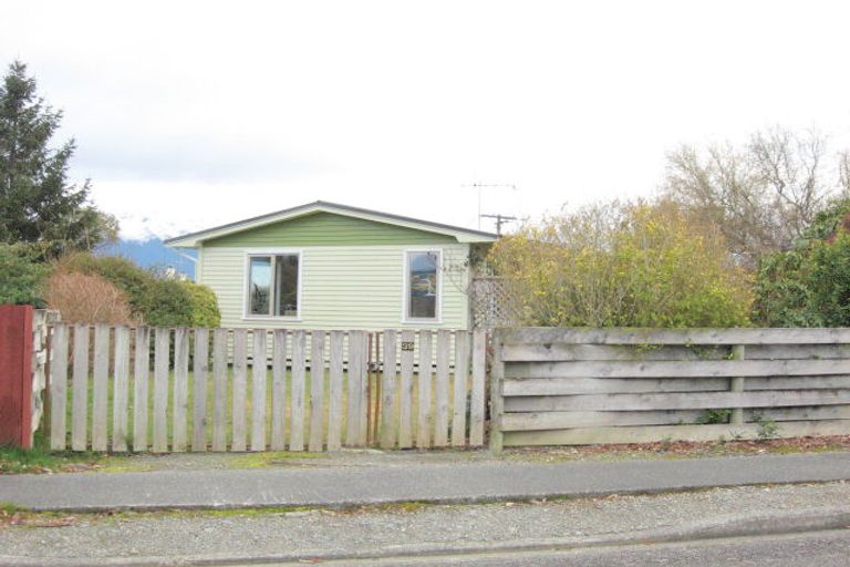 Photo of property in 39 Moana Crescent, Te Anau, 9600