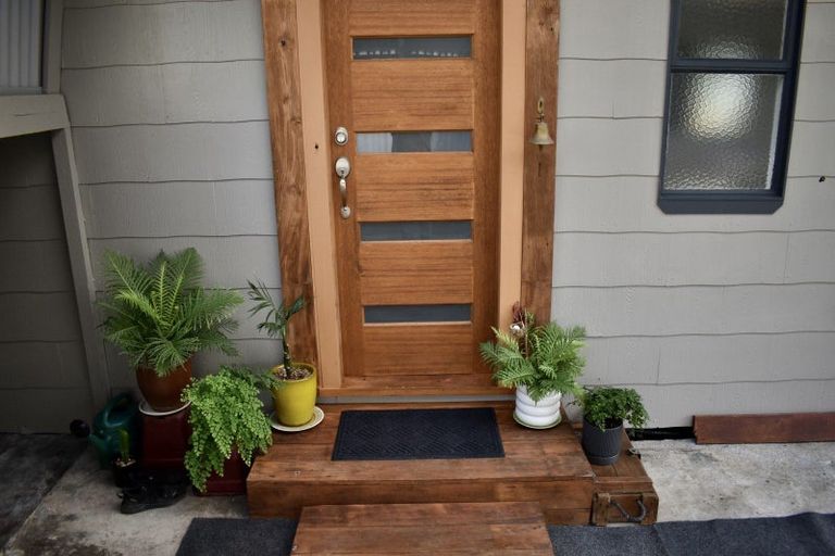 Photo of property in 54 Brougham Street, Westport, 7825