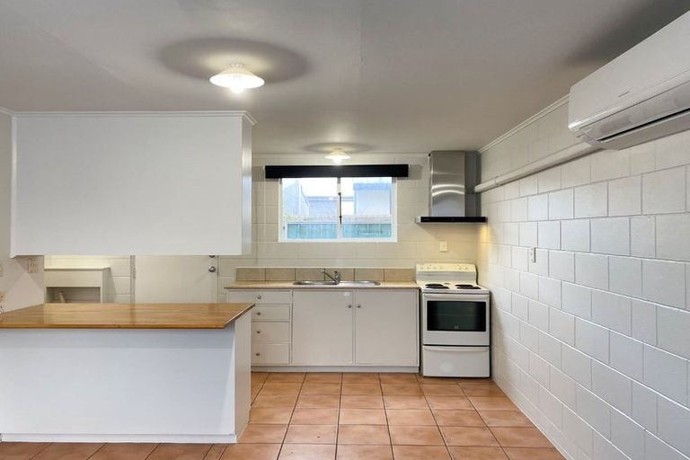 Photo of property in 4/21 Olliviers Road, Phillipstown, Christchurch, 8011