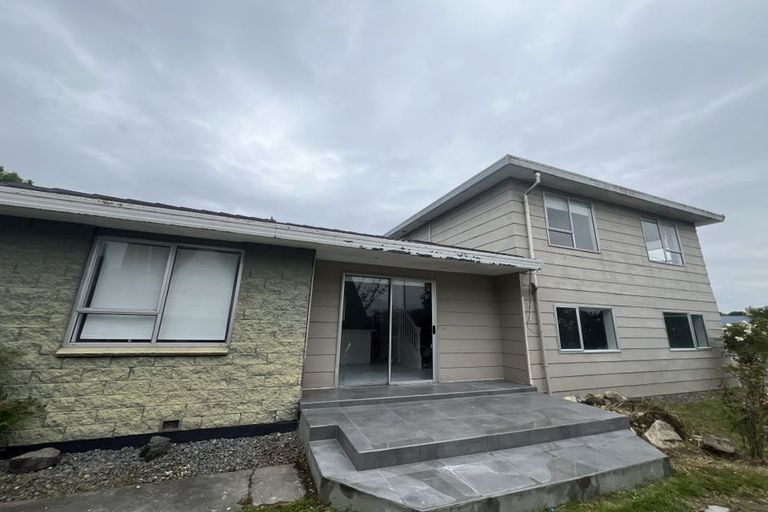 Photo of property in 58 Grimseys Road, Redwood, Christchurch, 8051