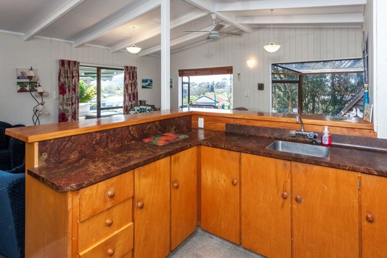 Photo of property in 105 Park Avenue, Whangamata, 3620