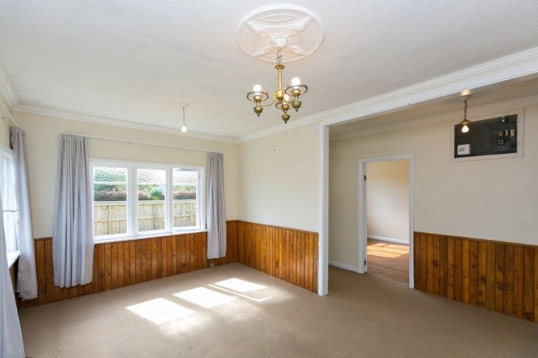 Photo of property in 352 Carrington Street, Vogeltown, New Plymouth, 4310