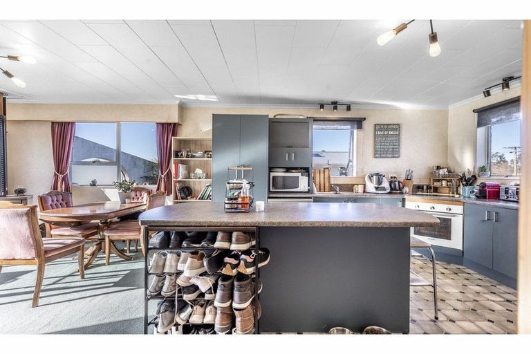 Photo of property in 9 Collean Street, Wallacetown, 9816