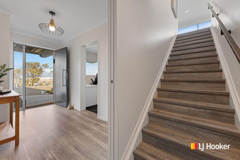 Photo of property in 63 Cliffs Road, Saint Clair, Dunedin, 9012