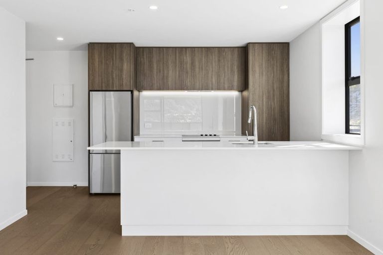 Photo of property in 71 Haven Road, Nelson, 7010