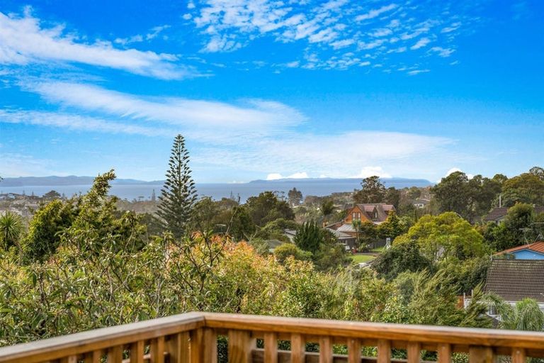 Photo of property in 12 Danbury Drive, Torbay, Auckland, 0630