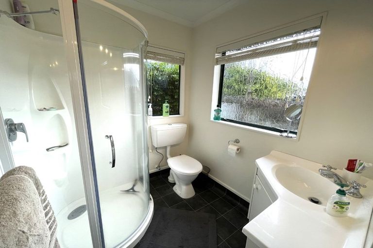 Photo of property in 13 Kingsgate Row, Havelock North, 4130