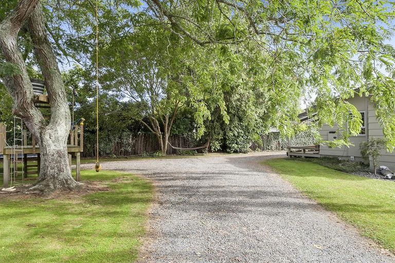 Photo of property in 29 Carlyle Street, Leamington, Cambridge, 3432