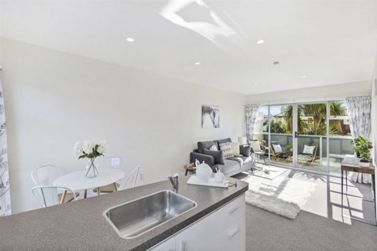 Photo of property in 150 Purchas Street, Edgeware, Christchurch, 8013