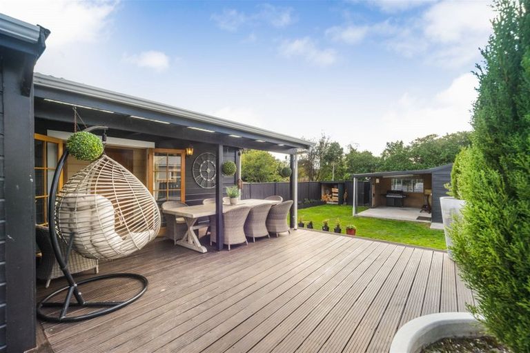 Photo of property in 97 Featherston Street, Takaro, Palmerston North, 4412