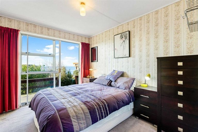 Photo of property in 14 Vipond Road, Stanmore Bay, Whangaparaoa, 0932