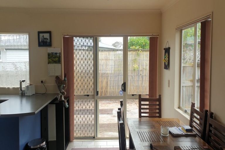 Photo of property in 39a Sheehan Avenue, Papakura, 2110
