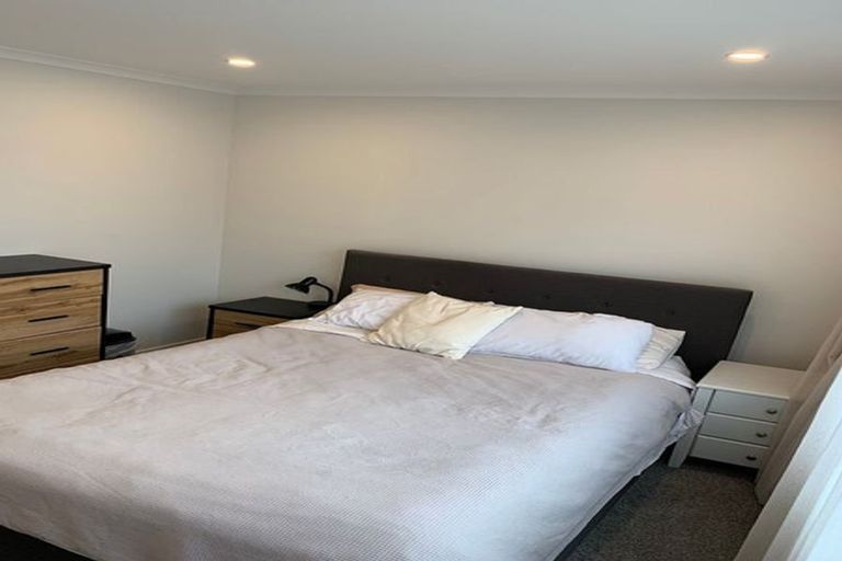 Photo of property in 14b Mawai Hakona Drive, Wallaceville, Upper Hutt, 5018