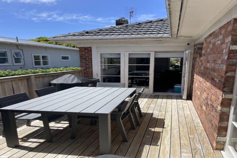 Photo of property in 54 Amaru Road, One Tree Hill, Auckland, 1061