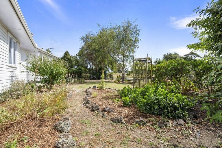 Photo of property in 35 Rosina Road, Tangimoana, Palmerston North, 4473