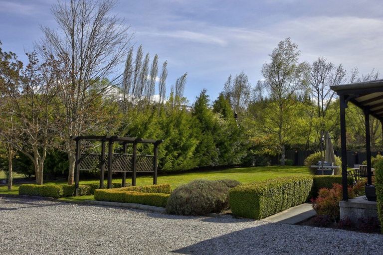 Photo of property in 353a Littles Road, Dalefield, Queenstown, 9371