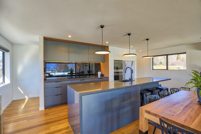 Photo of property in 156 Upton Street, Wanaka, 9305