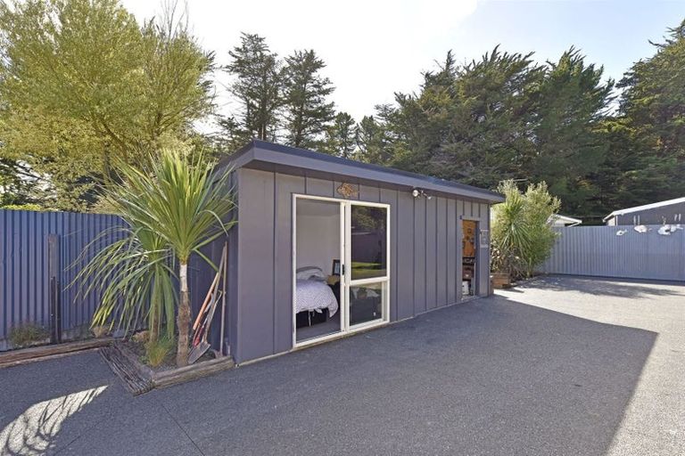 Photo of property in 20 Pine Avenue, Waikuku Beach, 7473