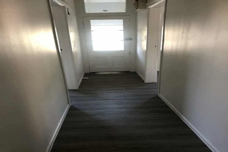 Photo of property in 142 Aro Street, Aro Valley, Wellington, 6021