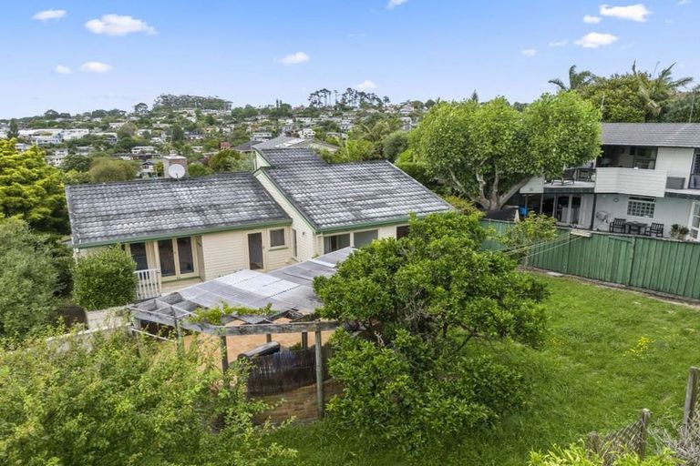 Photo of property in 7 Amante Crescent, Mairangi Bay, Auckland, 0630