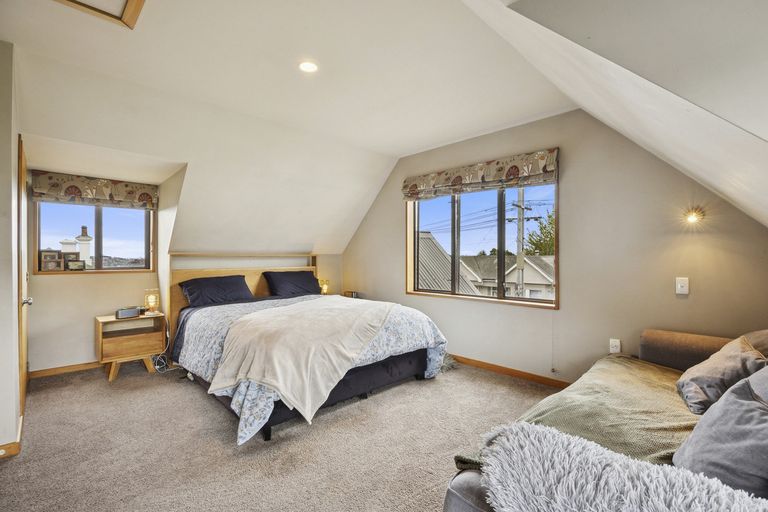 Photo of property in 43 Pacific Street, Roslyn, Dunedin, 9010