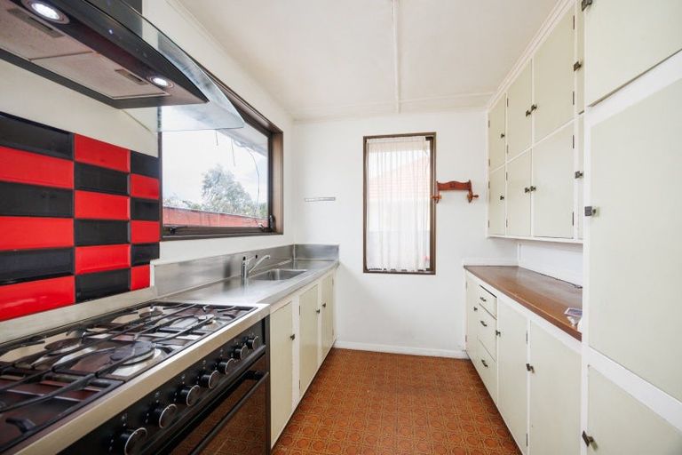 Photo of property in 103 Clyde Crescent, Roslyn, Palmerston North, 4414