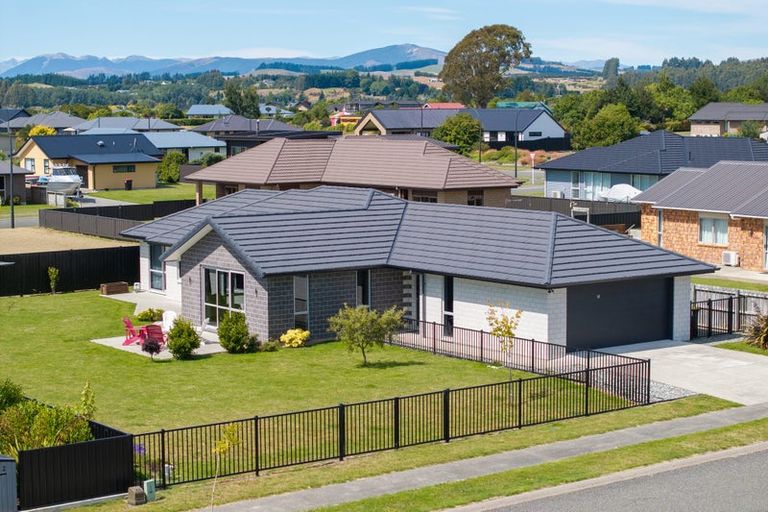 Photo of property in 10 Rodeo Drive, Te Anau, 9600