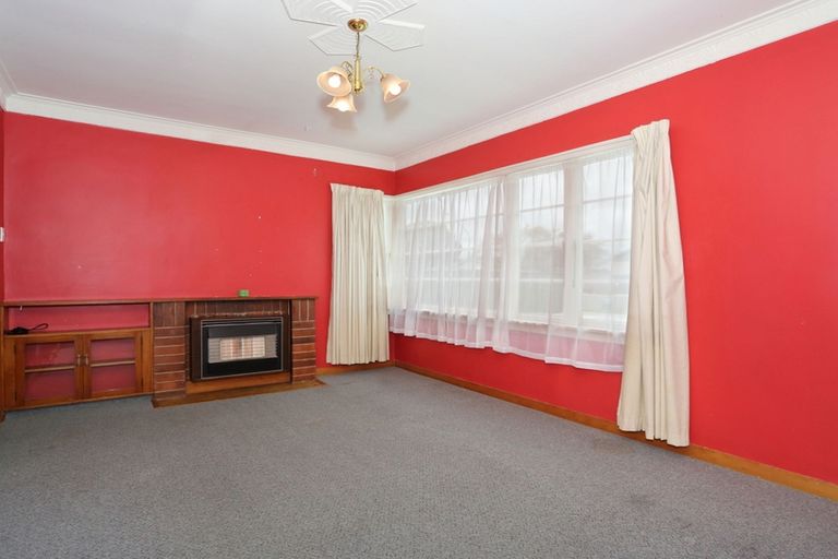 Photo of property in 3 Mcgregor Street, Milson, Palmerston North, 4414