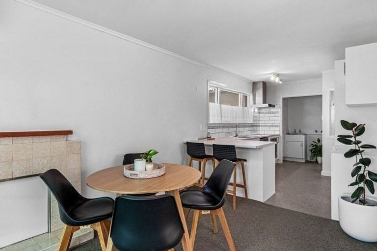 Photo of property in 151b Otumoetai Road, Brookfield, Tauranga, 3110