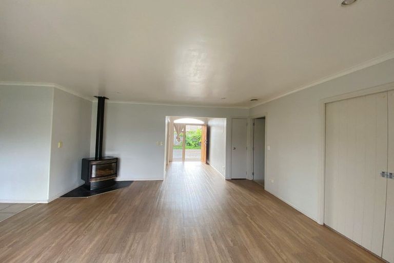 Photo of property in 16 Glengoyne Place, Rototuna, Hamilton, 3210