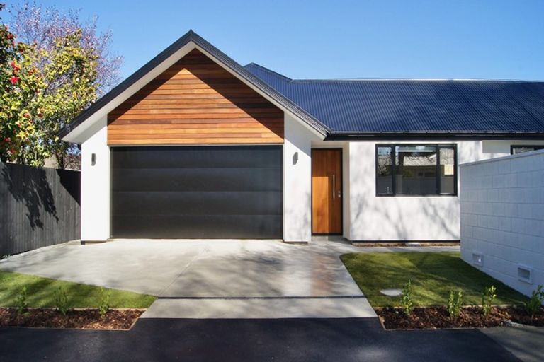 Photo of property in 4 Jamell Place, Avonhead, Christchurch, 8042
