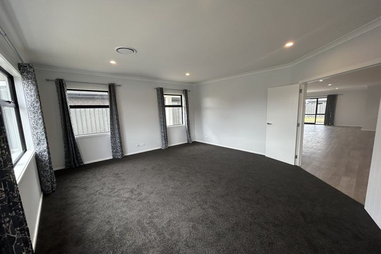 Photo of property in 12 Monowai Street, Poraiti, Napier, 4112