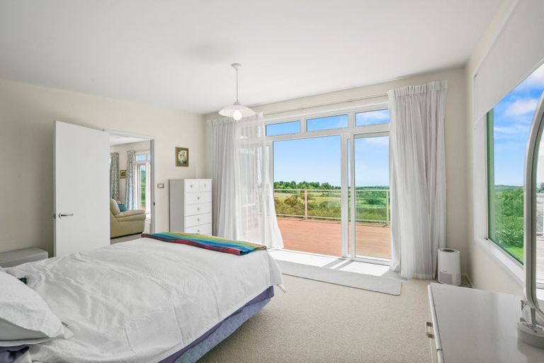 Photo of property in 1532 Carrington Road, Hurworth, New Plymouth, 4371