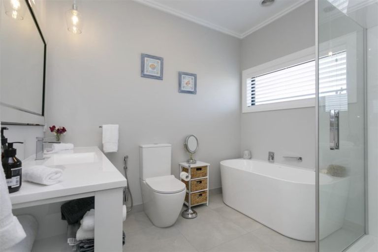 Photo of property in 8 Puna Rise, Wharewaka, Taupo, 3330