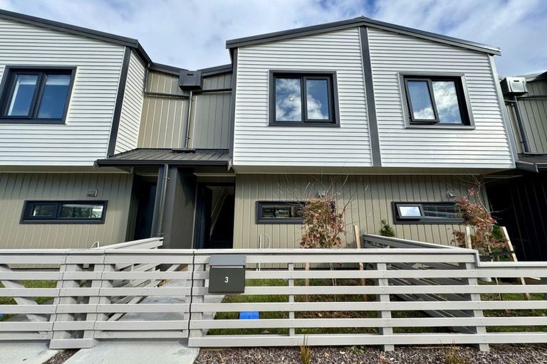 Photo of property in 3 Te Puketoka Lane, Mangere, Auckland, 2022