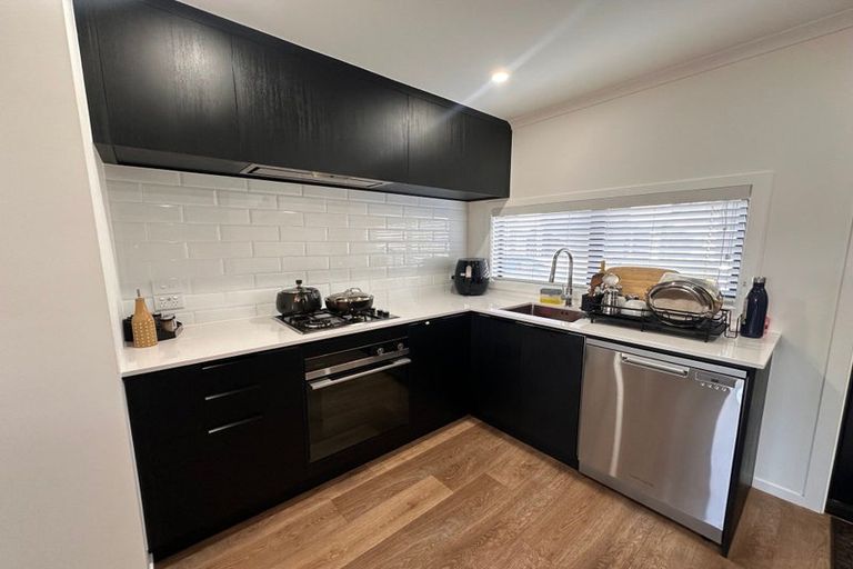 Photo of property in 10 Orongomai Street, Wallaceville, Upper Hutt, 5018