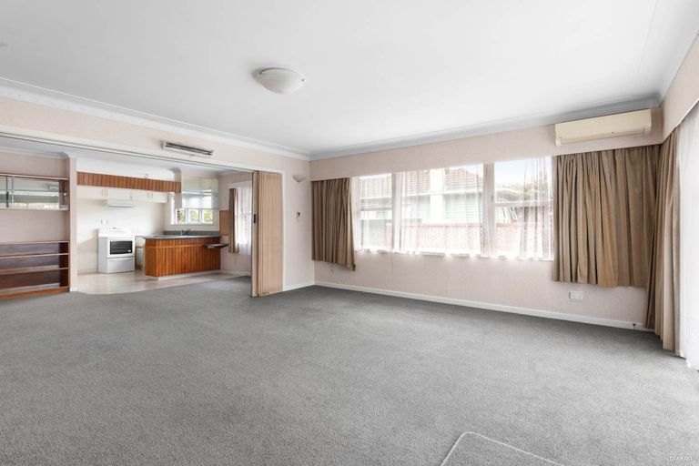 Photo of property in 1/17 Kelvin Road, Papakura, 2110