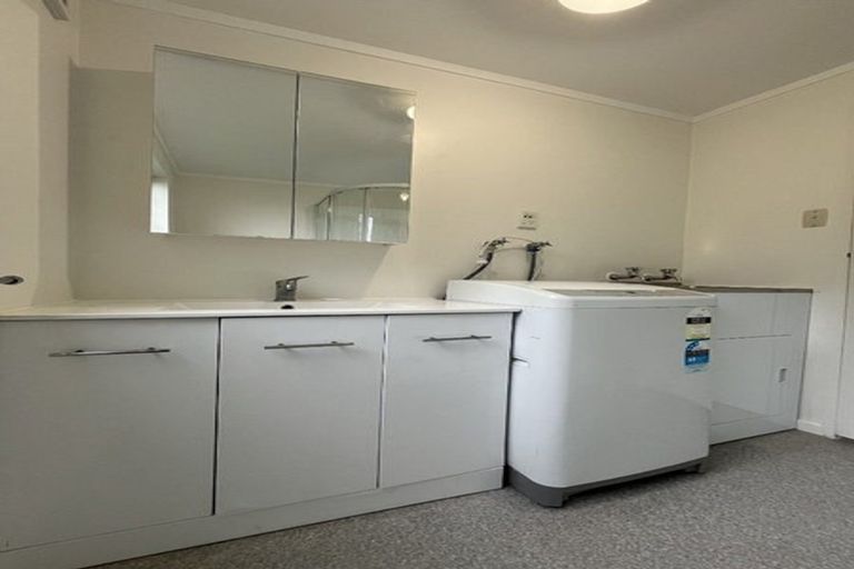 Photo of property in 24c The Track, Plimmerton, Porirua, 5026