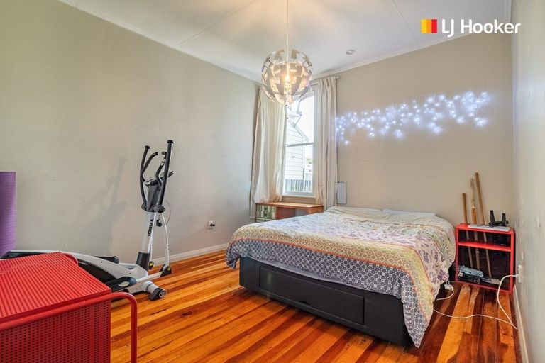 Photo of property in 41 Glenpark Avenue, Mornington, Dunedin, 9011