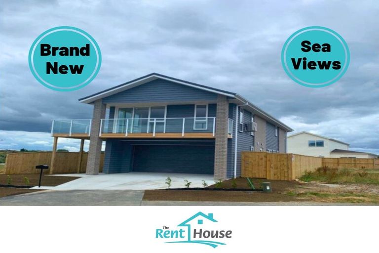 Photo of property in 9 Whata Street, Clarks Beach, 2122